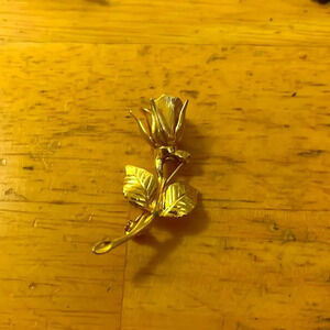 Vintage Rose Gold tone Brooch